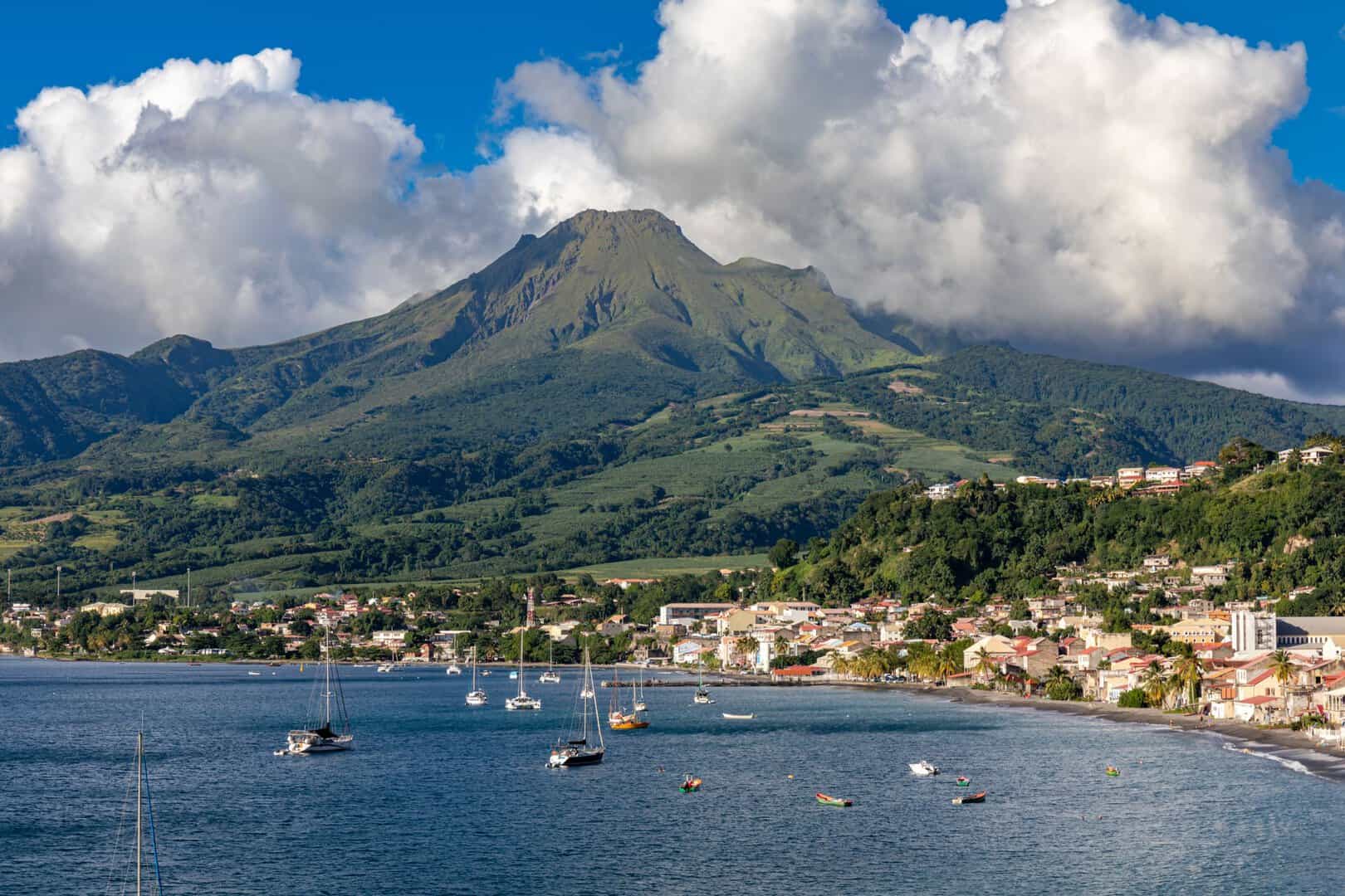 Eruzione del Mont Pelée: quando Saint Pierre, Martinica, fu spazzata via dal vulcano