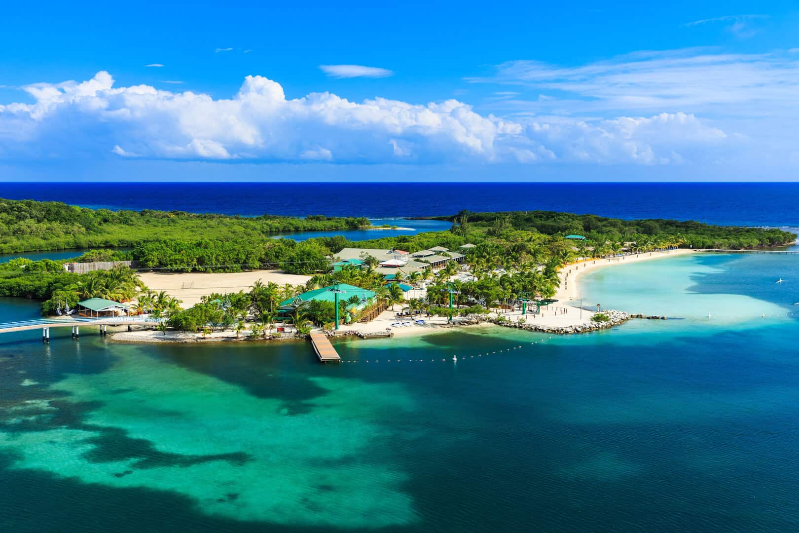 roatan panorama