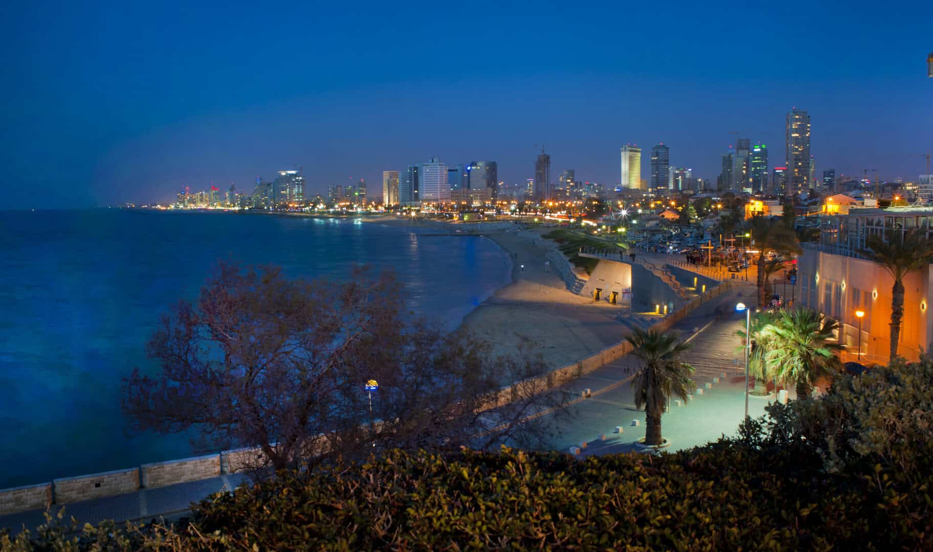 tel aviv lungo mare