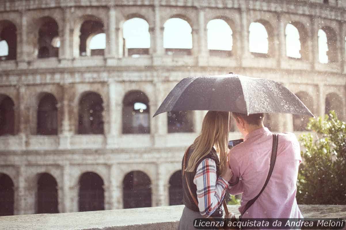 Previsione meteo Roma: nubi sparse oggi, seguite da cielo poco nuvoloso e vento