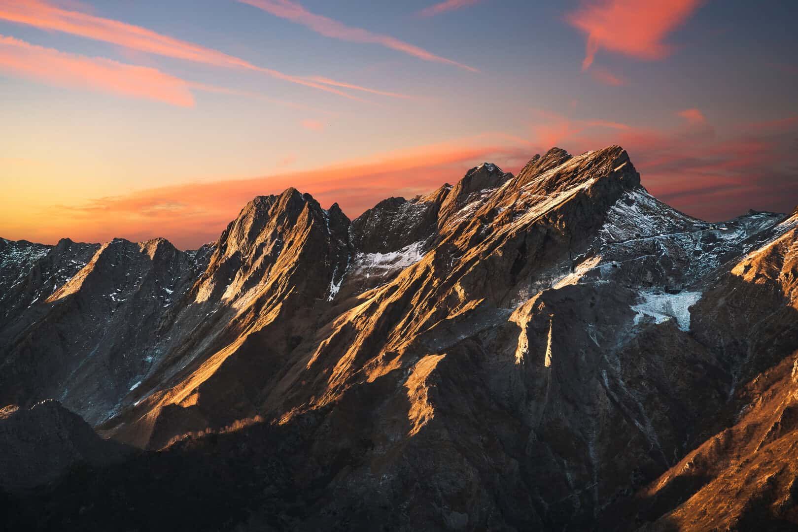 Una vacanza in Toscana tra gli itinerari escursionistici delle Alpi Apuane