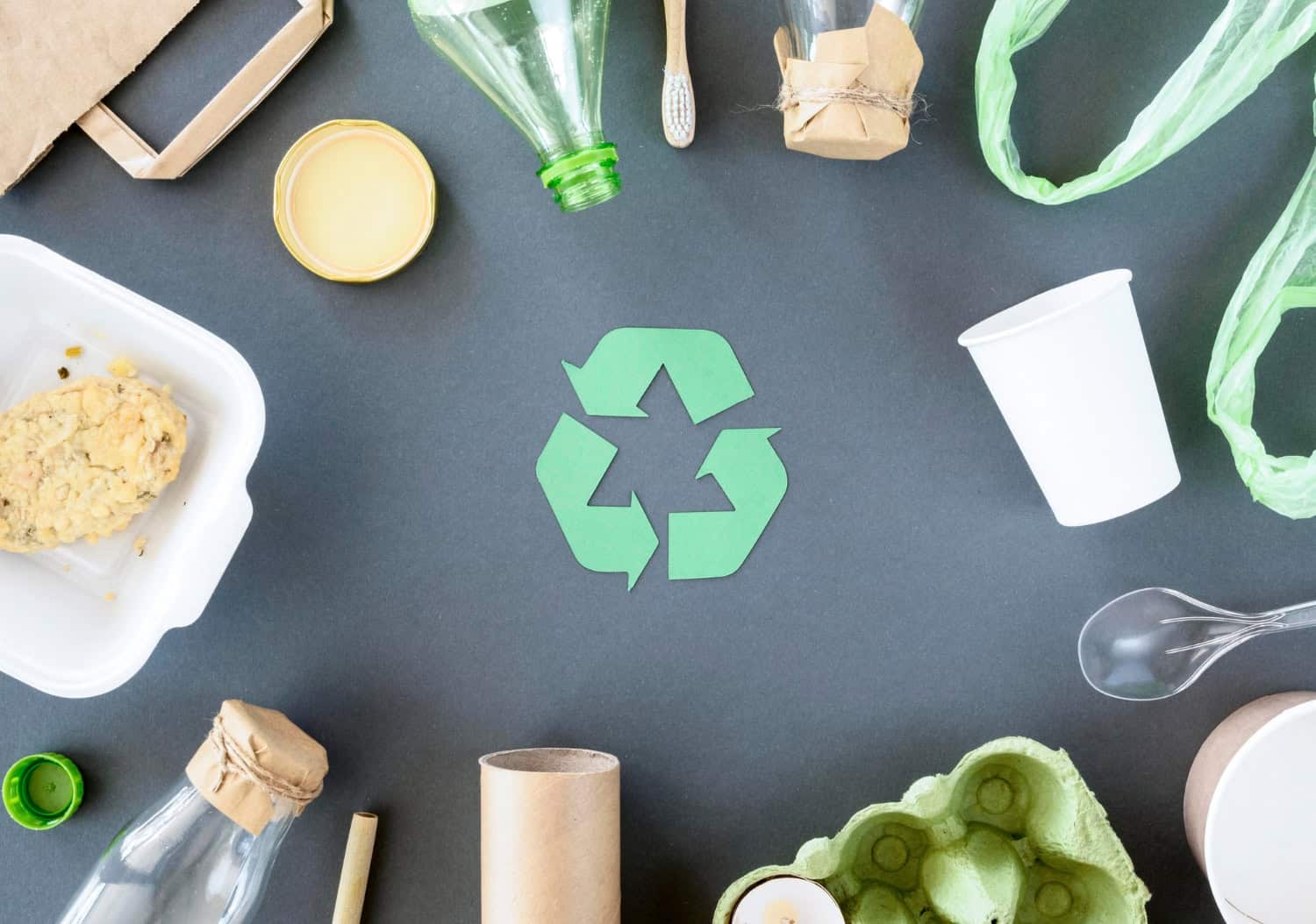 Nuovo tipo di bio-plastica ultra-resistente riduce del 90% l’emissione di microplastiche
