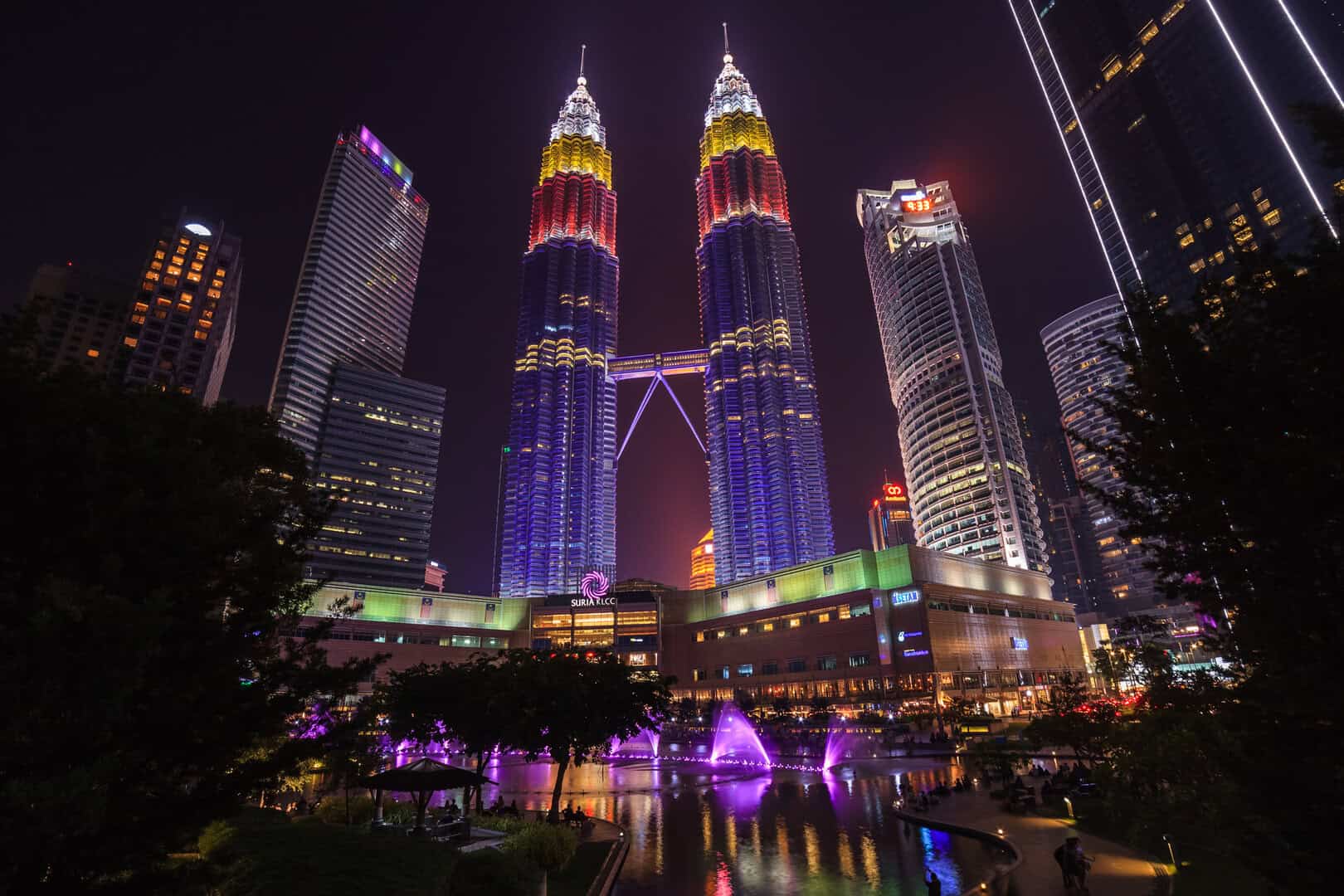 Il grattacielo Petronas Tower 1 a Kuala Lumpur: un capolavoro di ingegneria architettonica