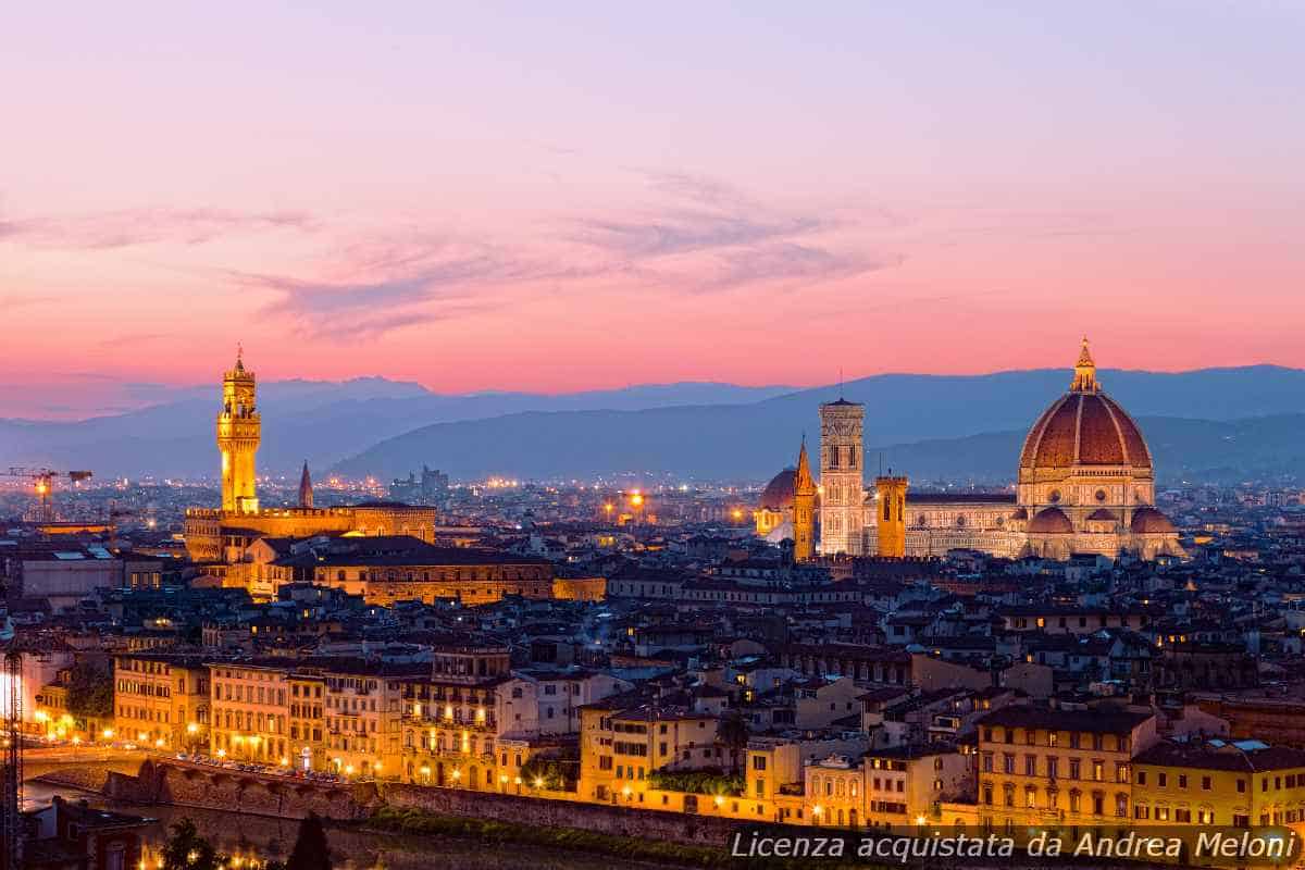Meteo Firenze: domani poco nuvoloso, successivamente quasi sereno con vento a tratti