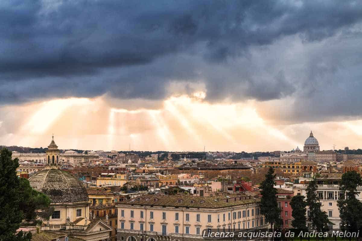 Meteo Roma: sereno domani, successivamente nuvole sparse e vento occasionale