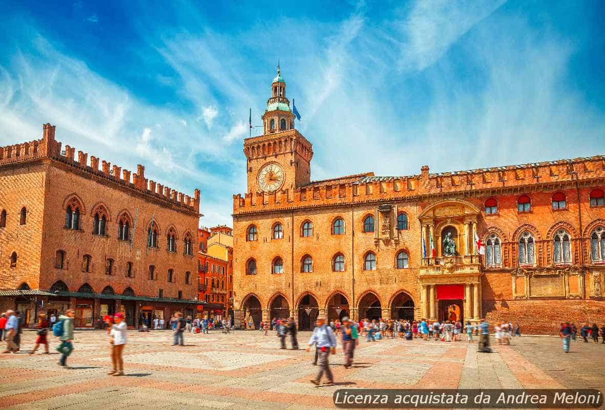 Meteo Bologna: domani poco nuvoloso e ventoso, successivamente nuvoloso con piovaschi occasionali