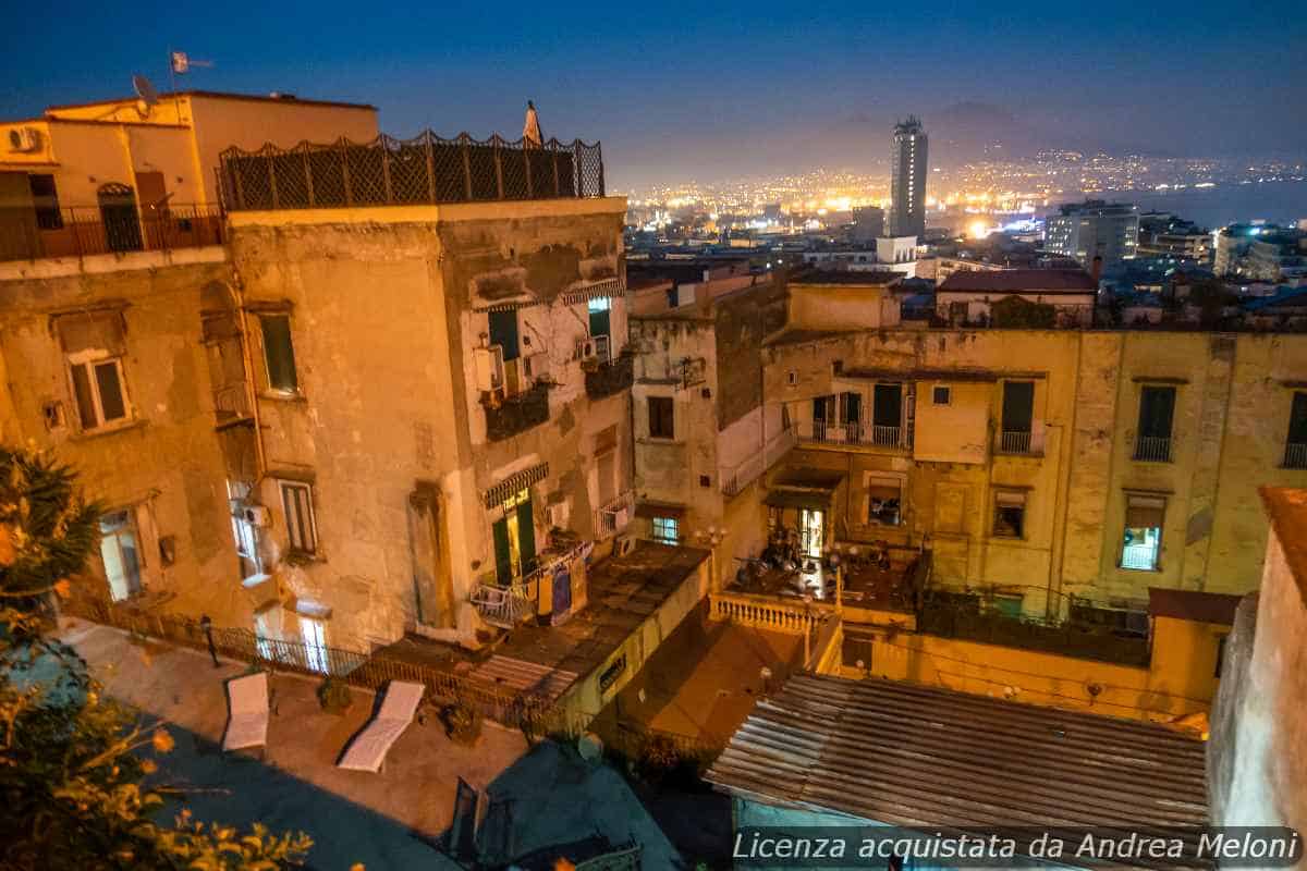 Meteo Napoli: domani nuvole sparse, weekend all’insegna del sole