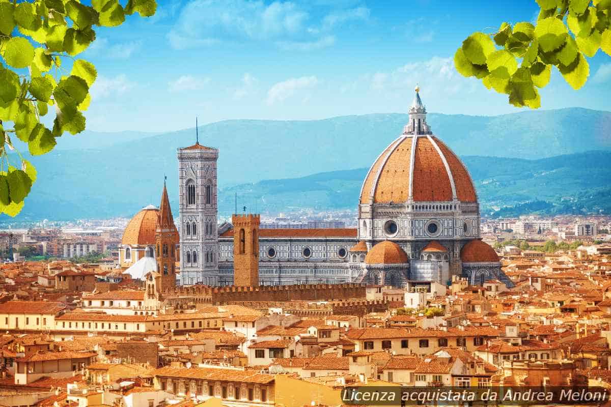 Meteo Firenze: domani nuvoloso con rovesci seguiti da nubi sparse e piogge intermittenti