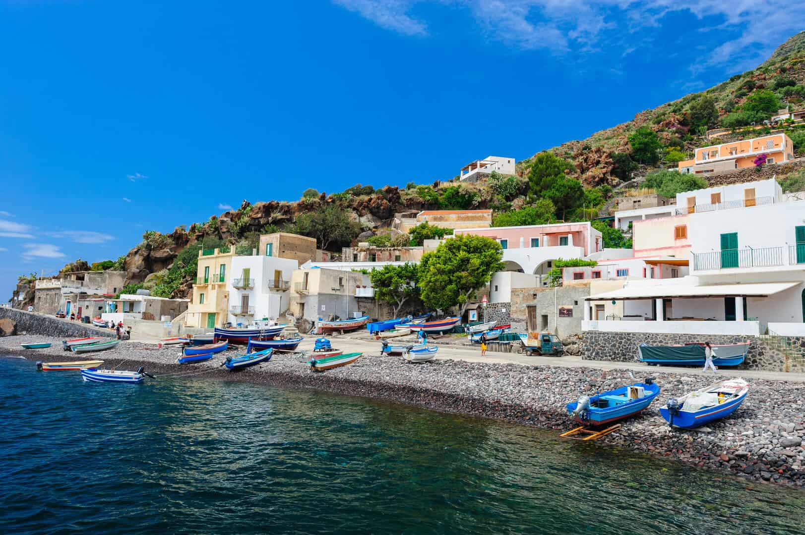 alicudi sicilia