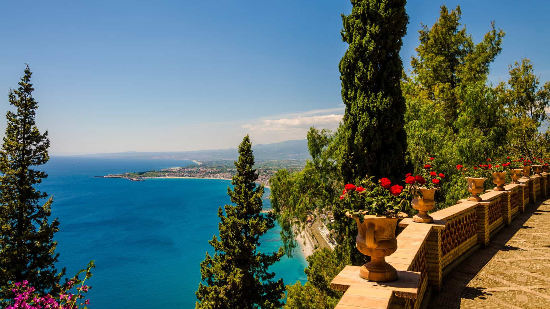 Turismo a Taormina: un weekend tra mare e cultura Siciliana