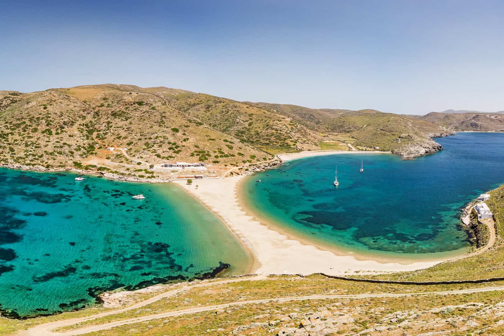 kythnos spiaggia kolona
