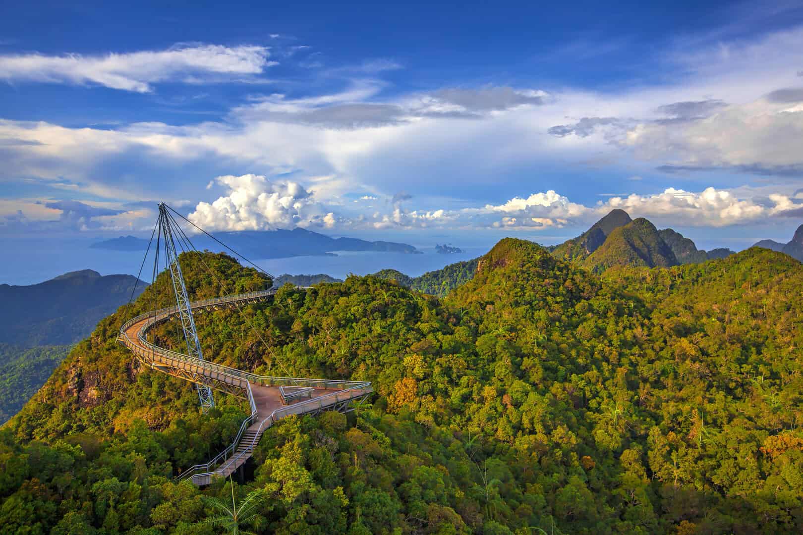 Viaggio a Langkawi: alla scoperta del geoparco globale UNESCO tra acque turchesi e foreste di mangrovie
