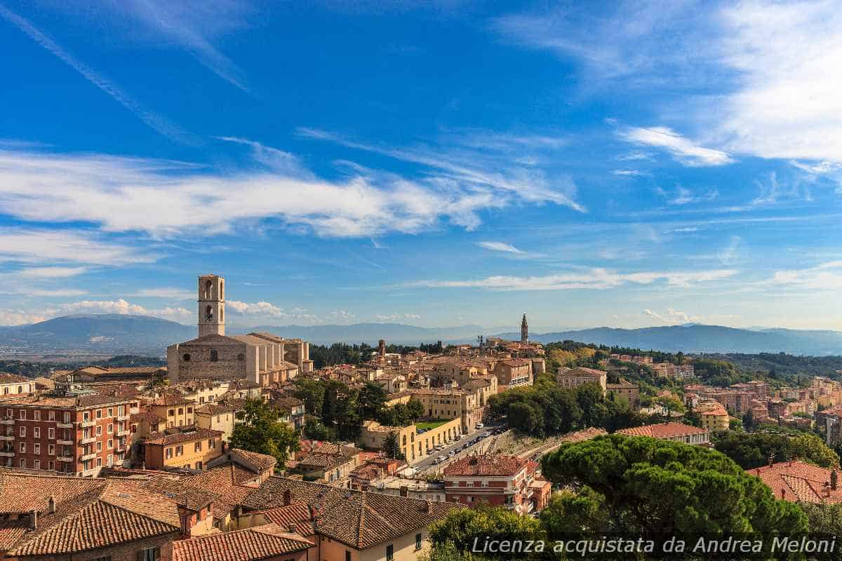 Meteo Perugia: Serenità Persistente, Attesi Venti Moderati nei Prossimi Giorni