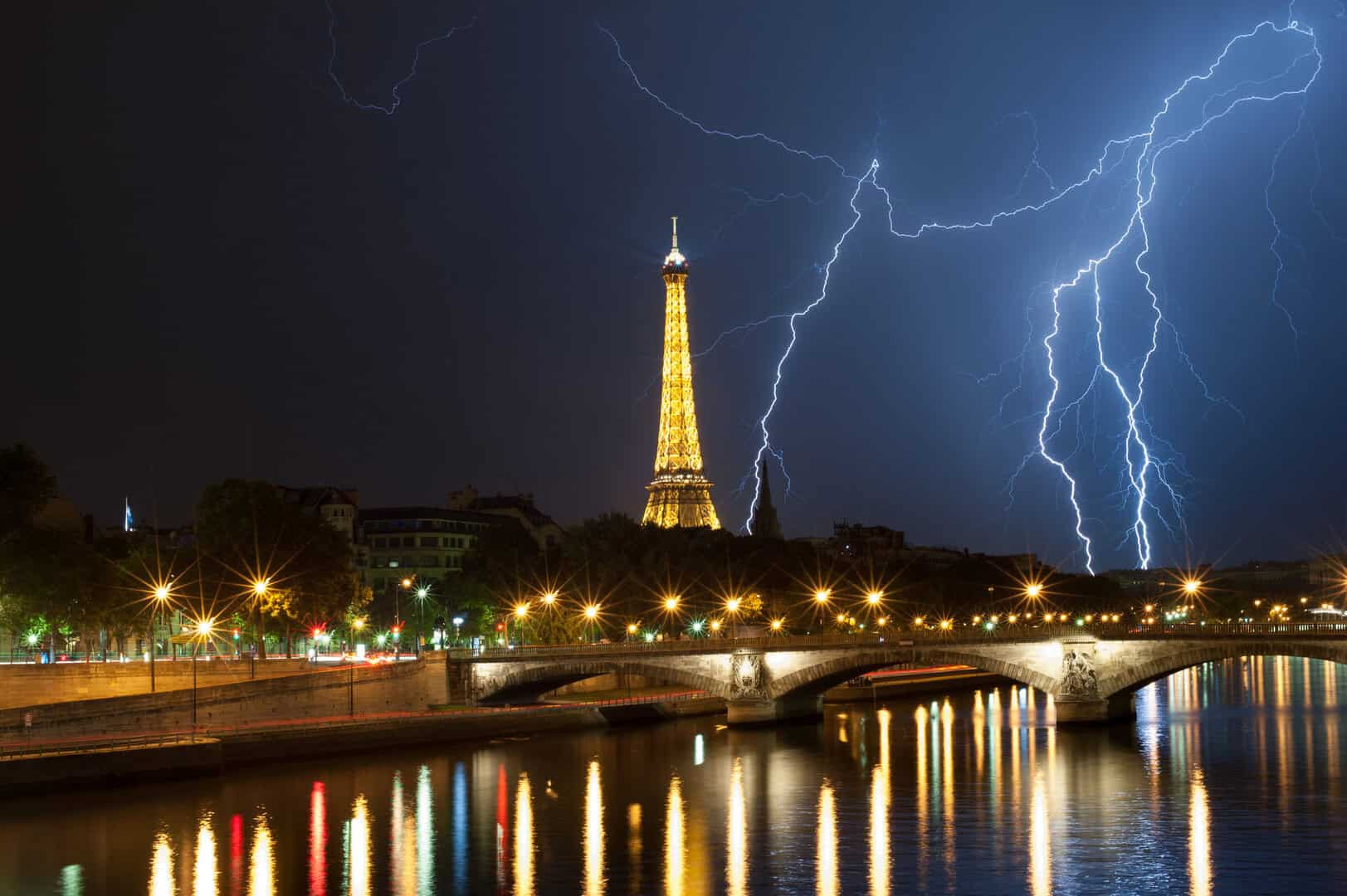 Francia colpita nel week-end da violenti temporali e piogge torrenziali