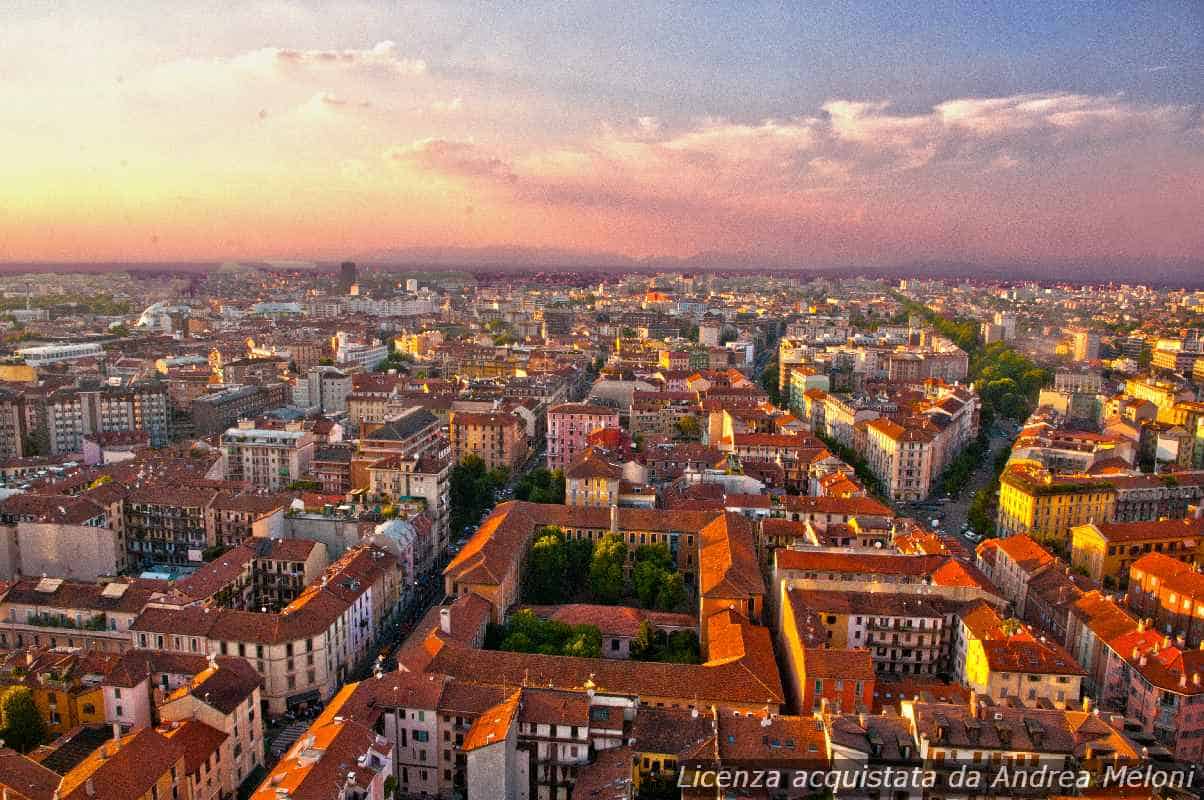Meteo Milano oggi poco nuvoloso, poi quasi sereno