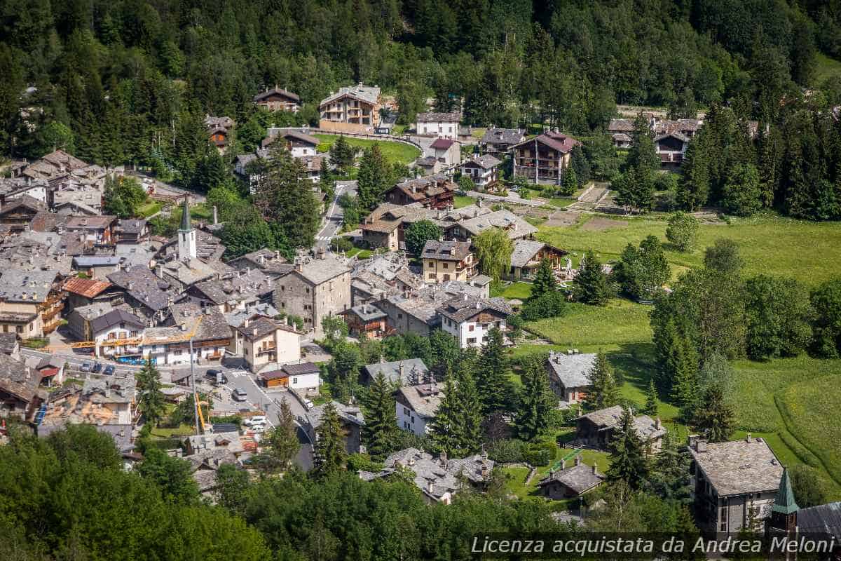 Meteo Aosta: Sereno Domani, Seguiranno Giornate Parzialmente Nuvolose con Vento