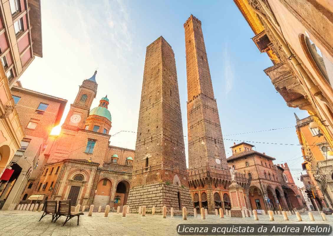 Meteo Bologna: Nuvolosità e Rovesci Domani, Seguiti da Pioggia Persistente