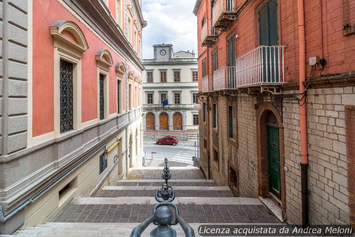 Meteo Potenza: domani nuvoloso con temporali, seguito da schiarite