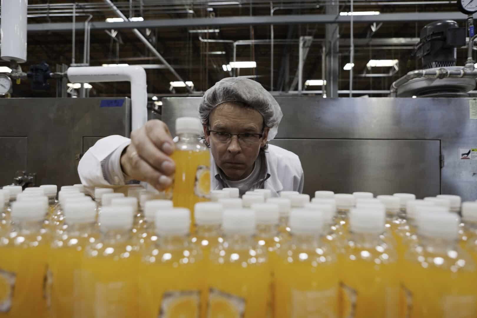 bottiglie succo arancia poco sostenibili