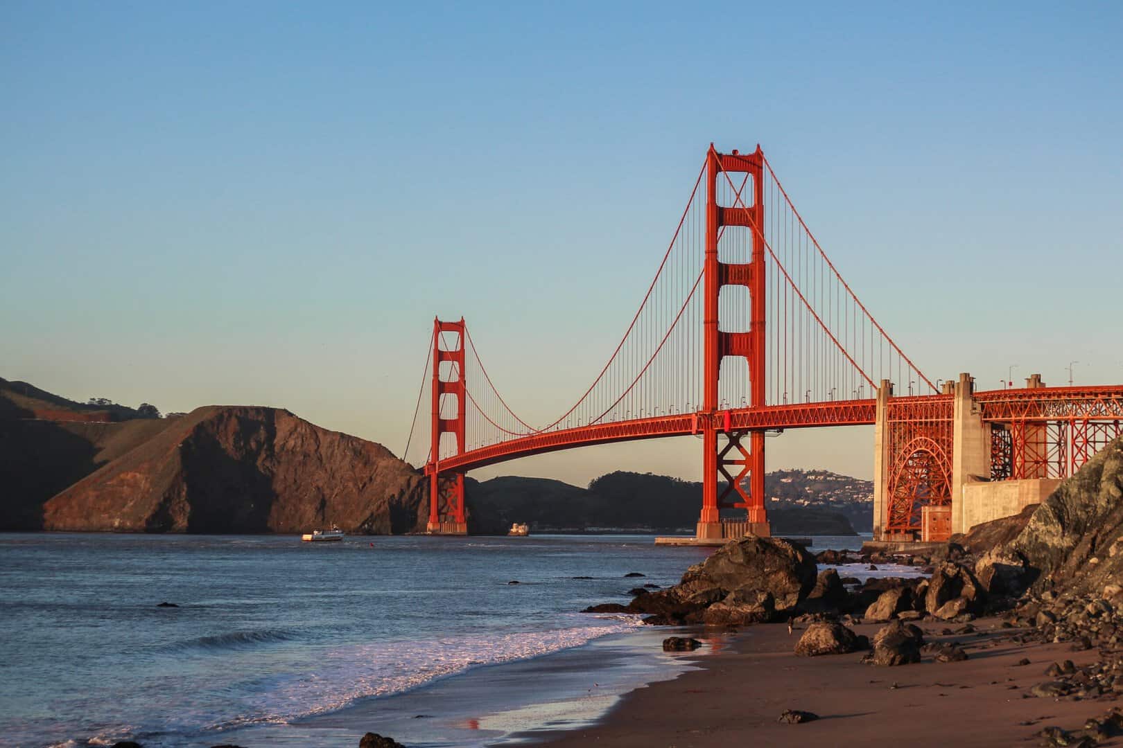San Francisco Low Cost: Esperienze Accessibili al Golden Gate e Alcatraz Senza Spendere Troppo