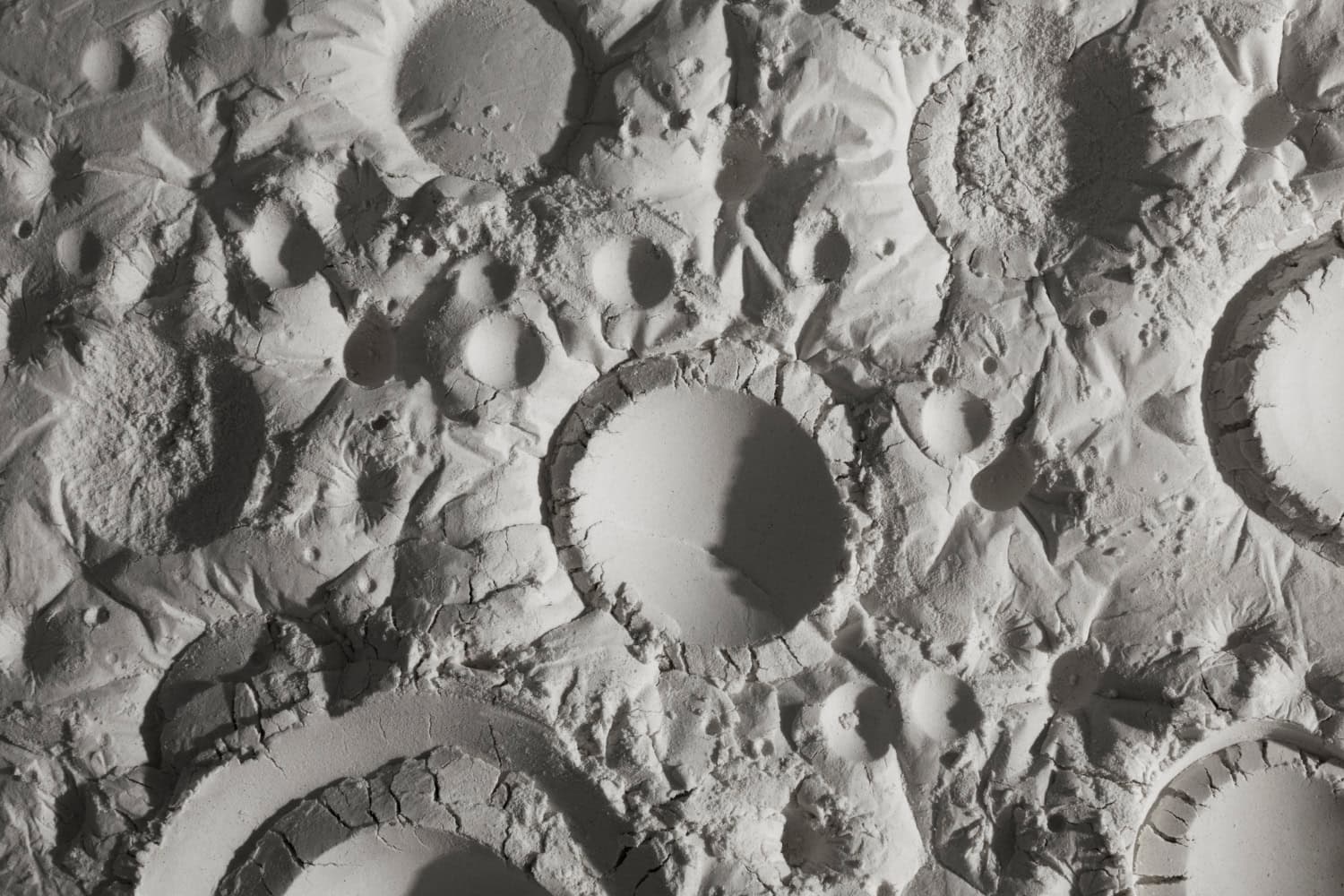 grafene superficie lunare