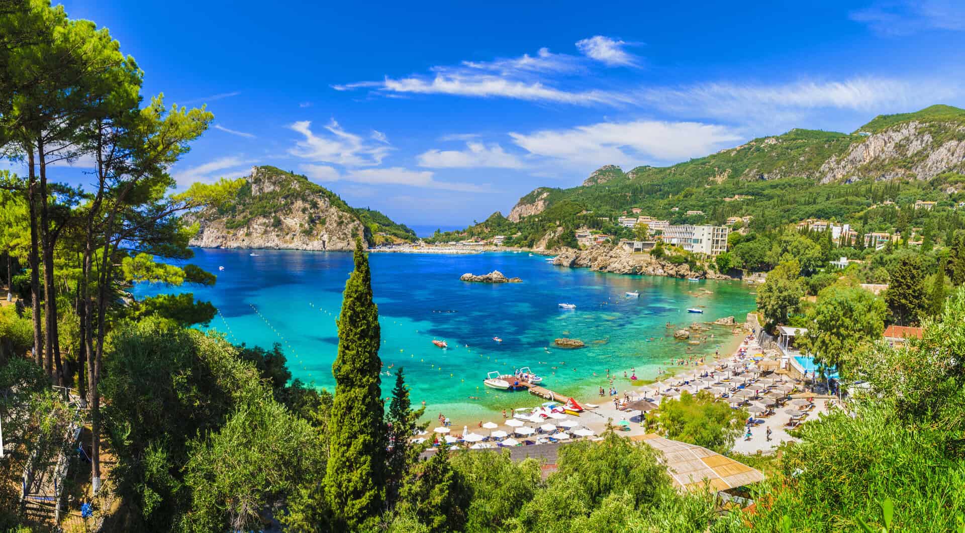 Viaggio nell’eleganza senza tempo di Corfù: un’isola di stile e storia