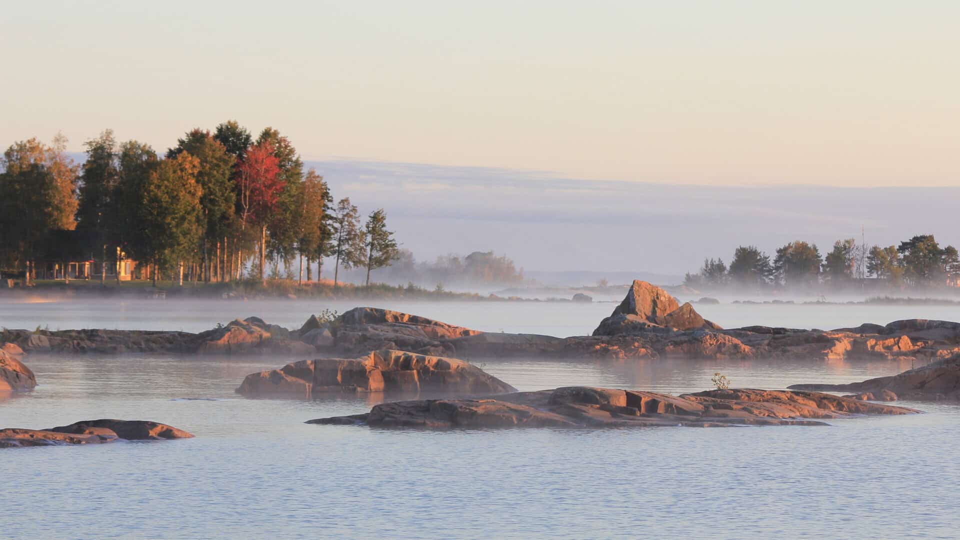 Viaggio nelle isole di Vänern. Guida al campeggio nell’incontaminata natura svedese