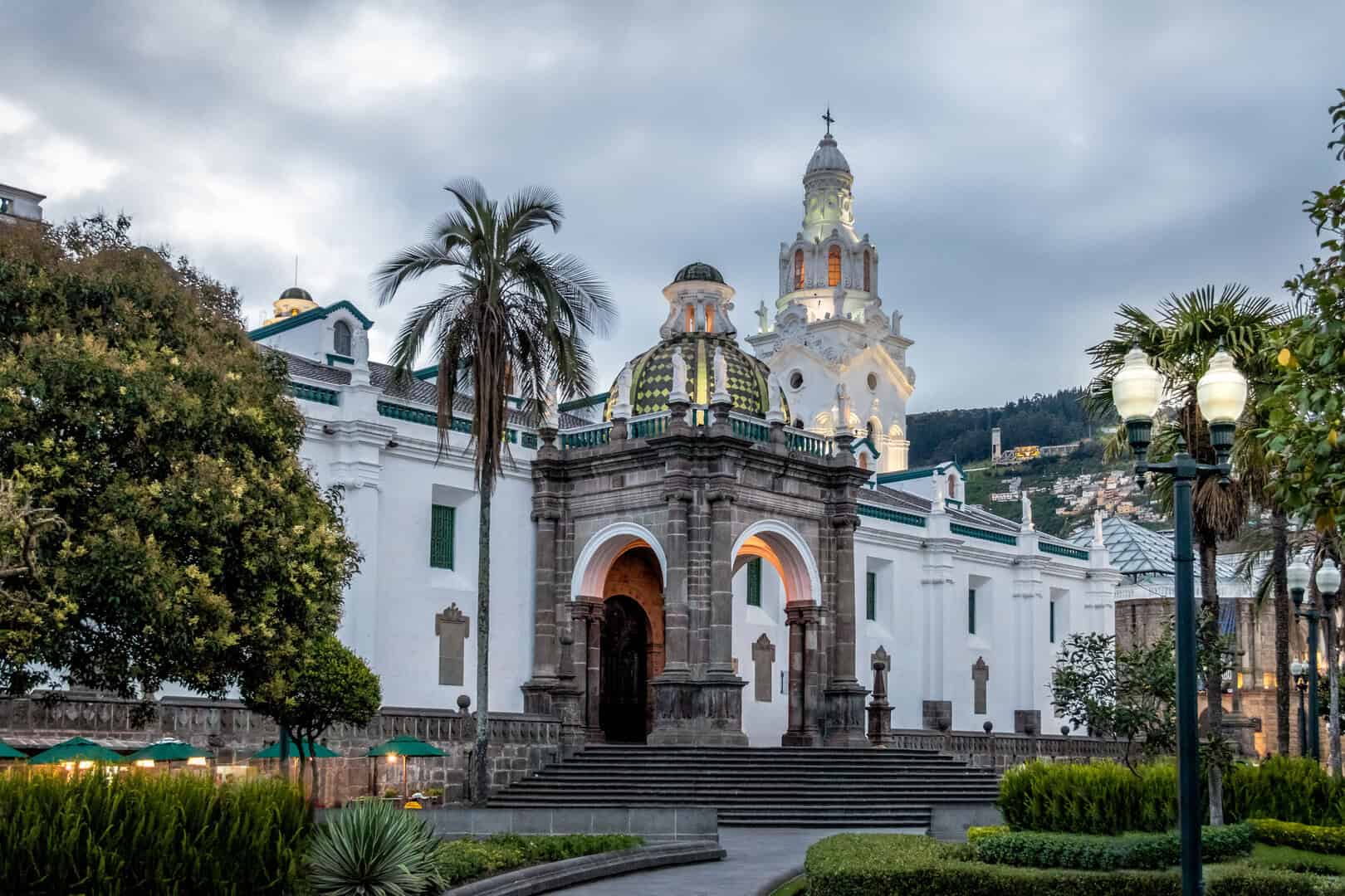 quito ecuador 1023