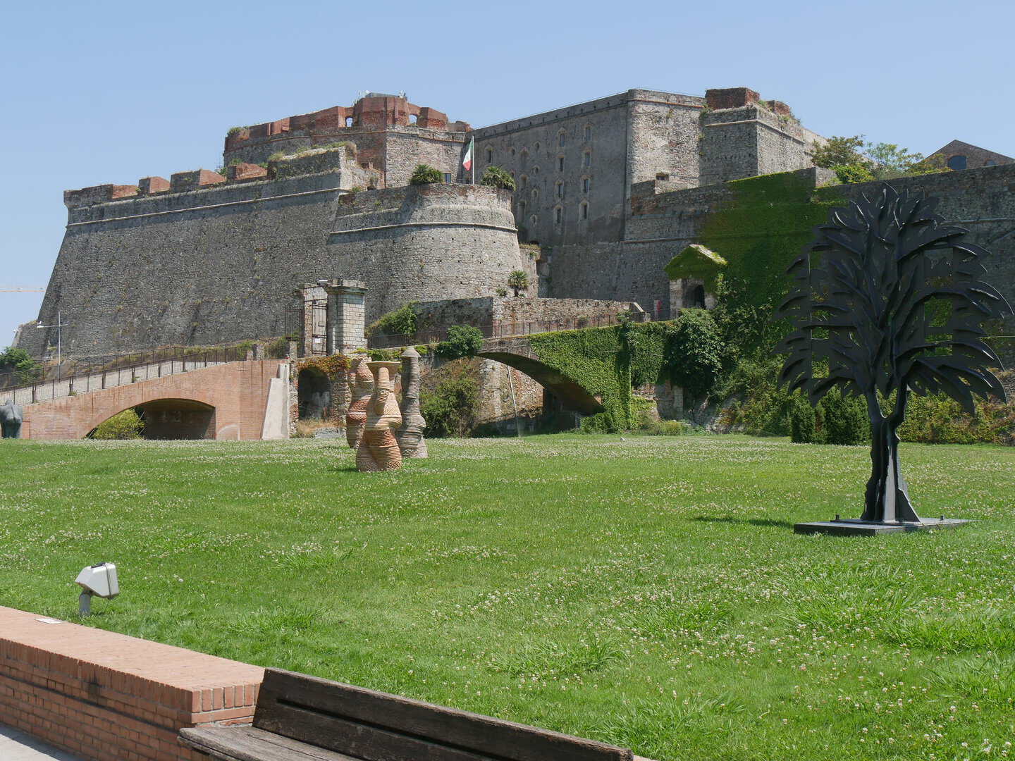Turismo a Savona: scoprire mare e fortezze in un weekend sulla Riviera