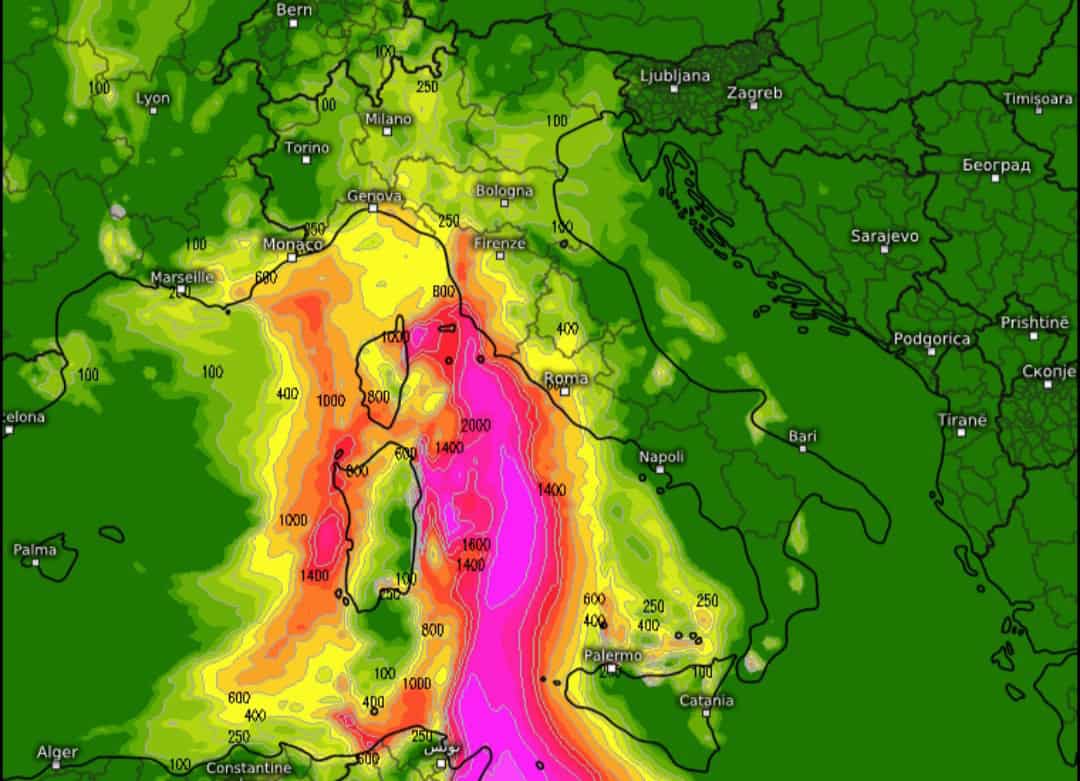 Meteo, Nord Italia in balia della pioggia: oltre 300 mm nei prossimi 15 giorni