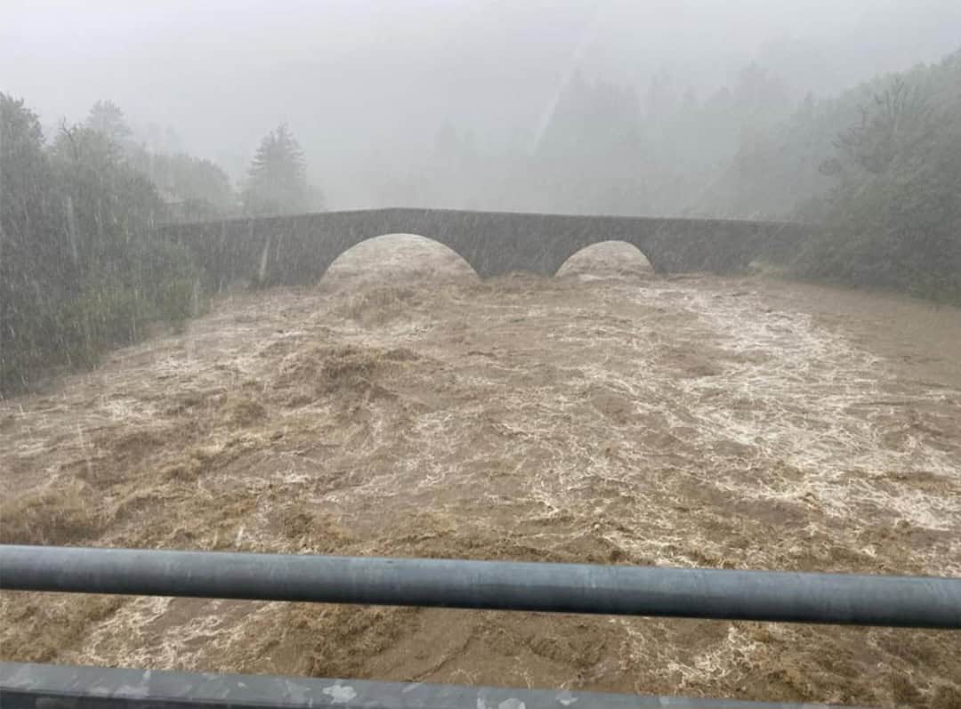 Meteo, Ottobre apocalittico: 1000 mm di pioggia travolgono la Liguria