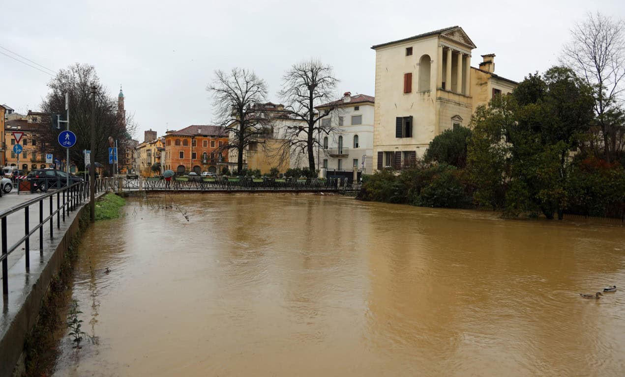 Meteo, il ruolo del Vapore Acqueo: piogge torrenziali e Tempeste sempre più violente