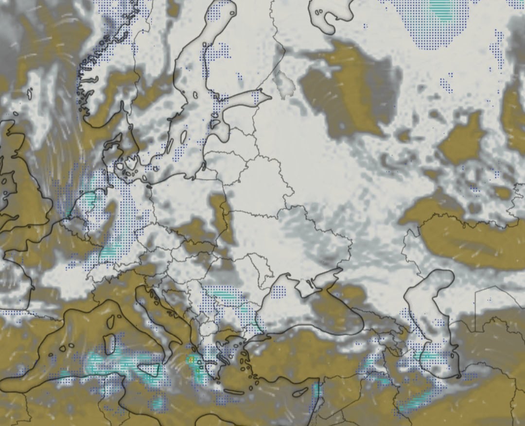 Tappeto di nubi basse europa orientale