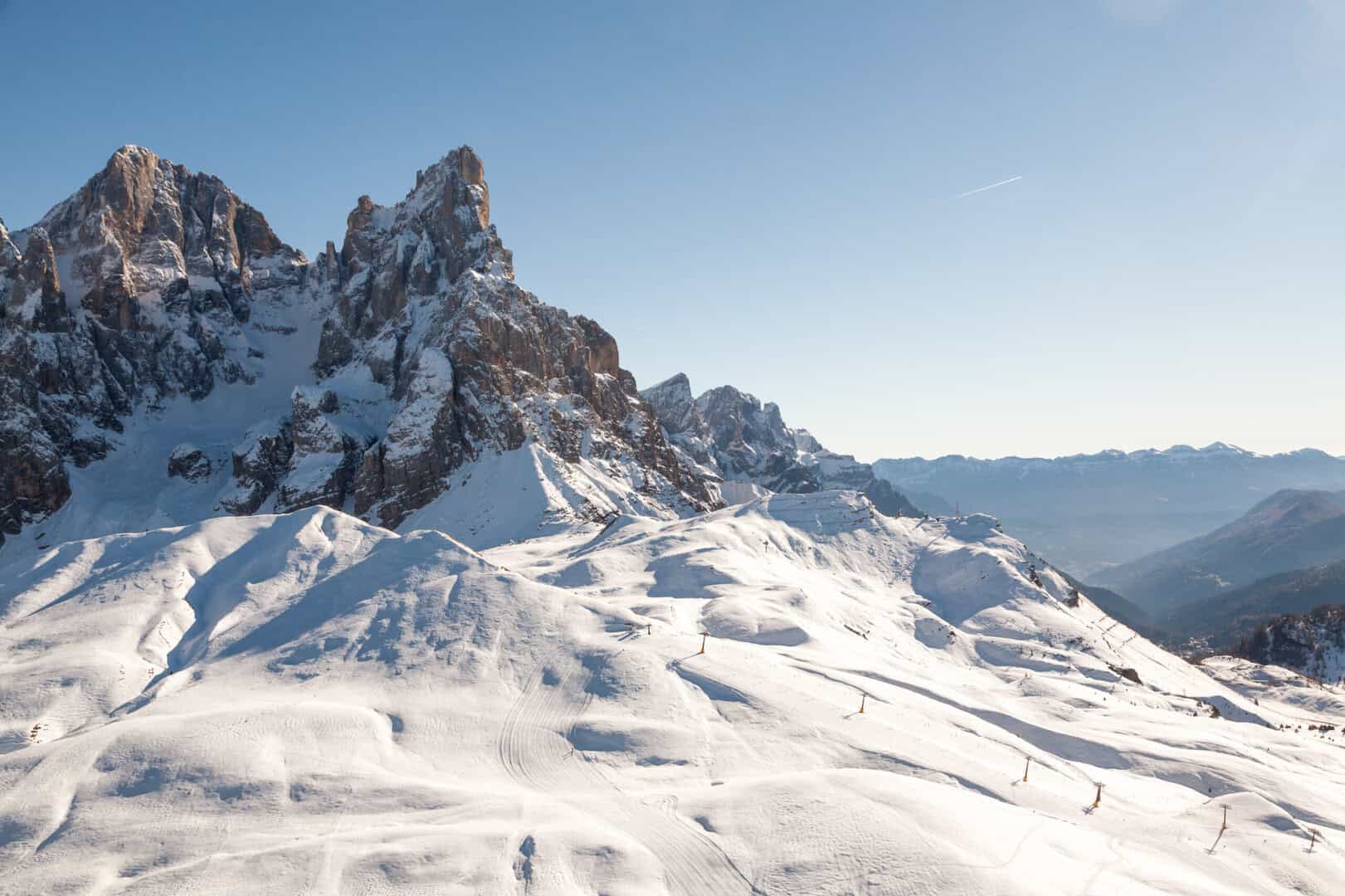 Turismo invernale al passo della Mendola. Tra sci e ciaspolate in Trentino