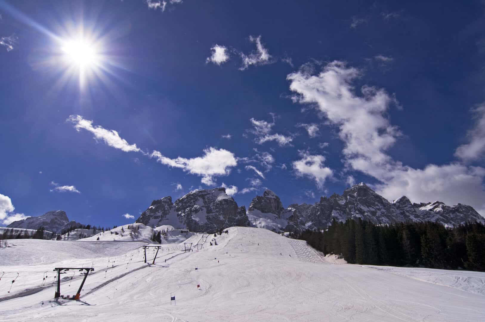 Turismo a Monte Croce: tra sci di fondo e ciaspolate invernali