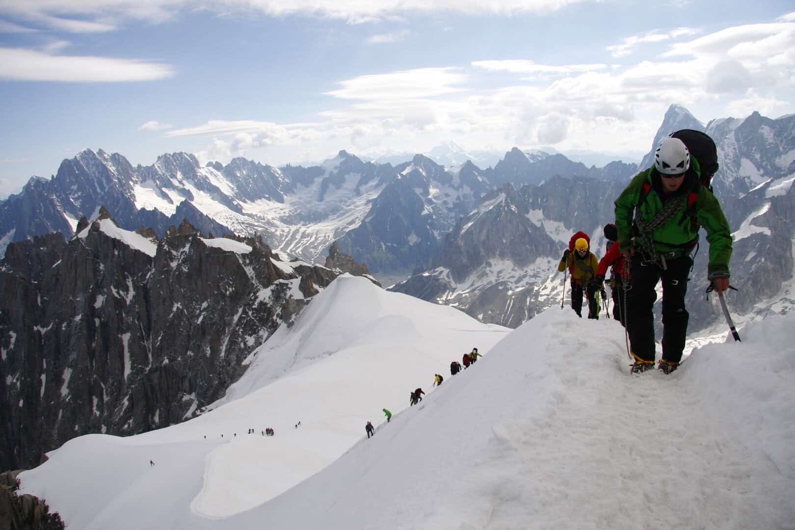 Turismo in Val Ferret: tra sci di fondo. Ciaspolate ed escursioni invernali