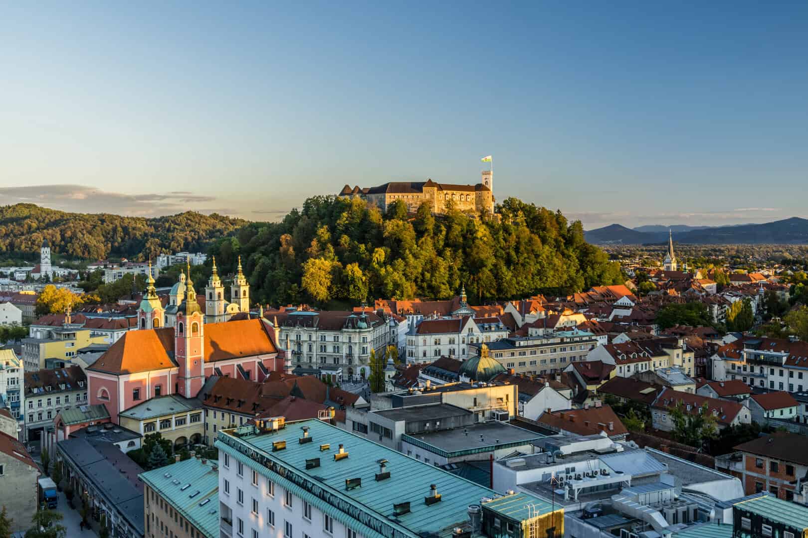 Turismo a Ljubljana. Guida alle temperature invernali e abbigliamento consigliato