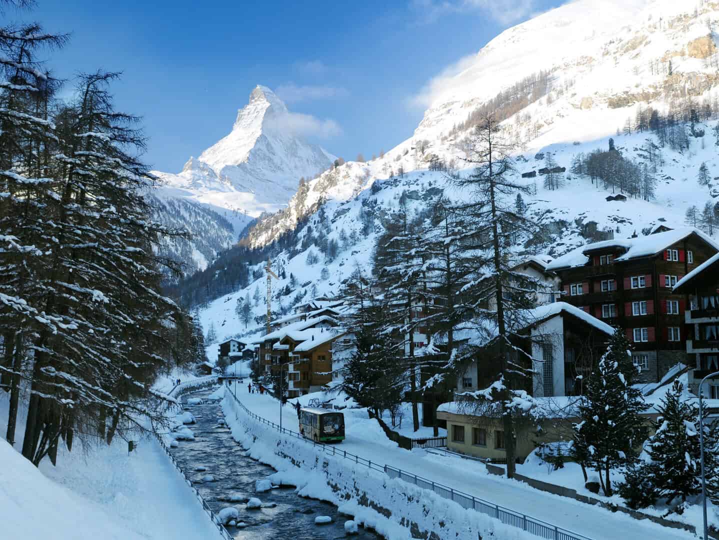 Turismo a Carcoforo: sci di fondo, ciaspolate ed escursioni panoramiche