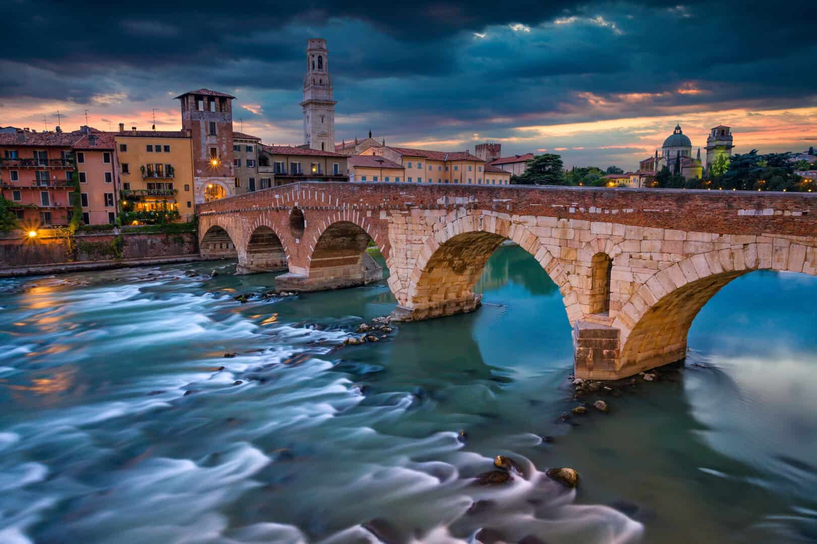 Turismo a Verona: inverno mite tra storia e Mercatini Romantici