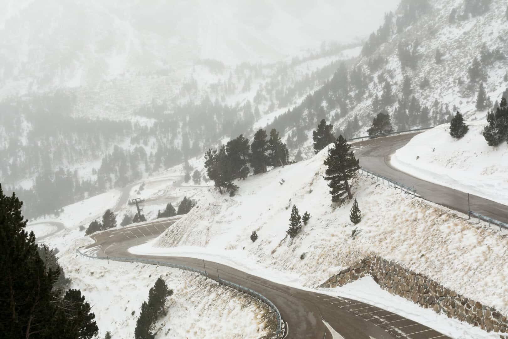 neve spagna pirene 1120
