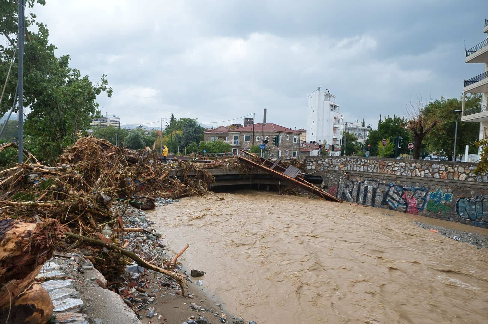 Maltempo devastante in Grecia: la tempesta Bora travolge Rodi e Lemno