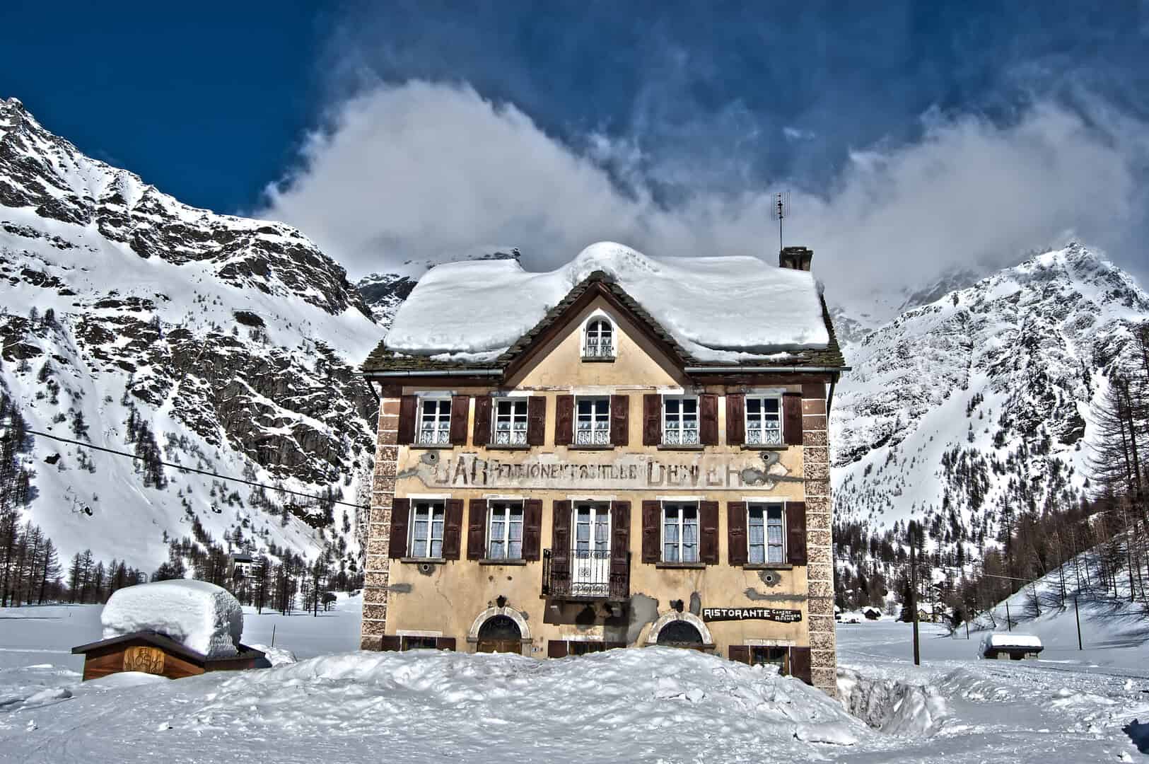 Turismo ad Alpe Devero. Sci, ciaspolate e sci di fondo nel Piemonte