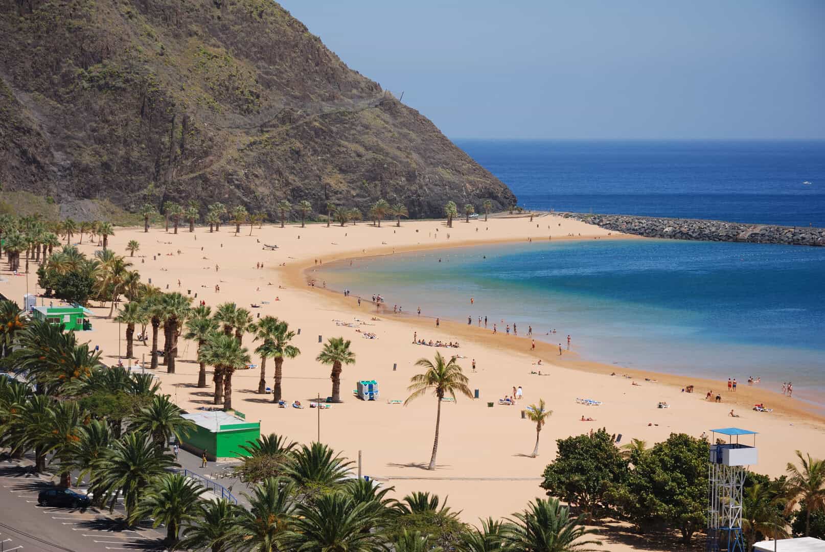 Turismo a Tenerife: natura, cultura e spiagge vulcaniche. Incantevoli paesaggi e tradizioni locali