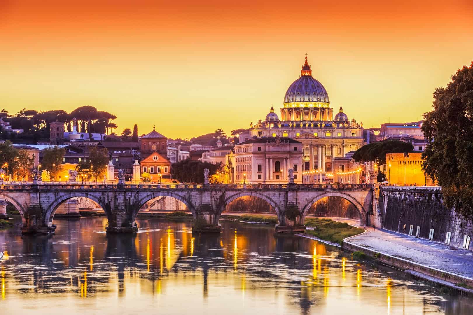 Viaggio attraverso le meraviglie naturali e storiche dell’Italia. Una guida completa