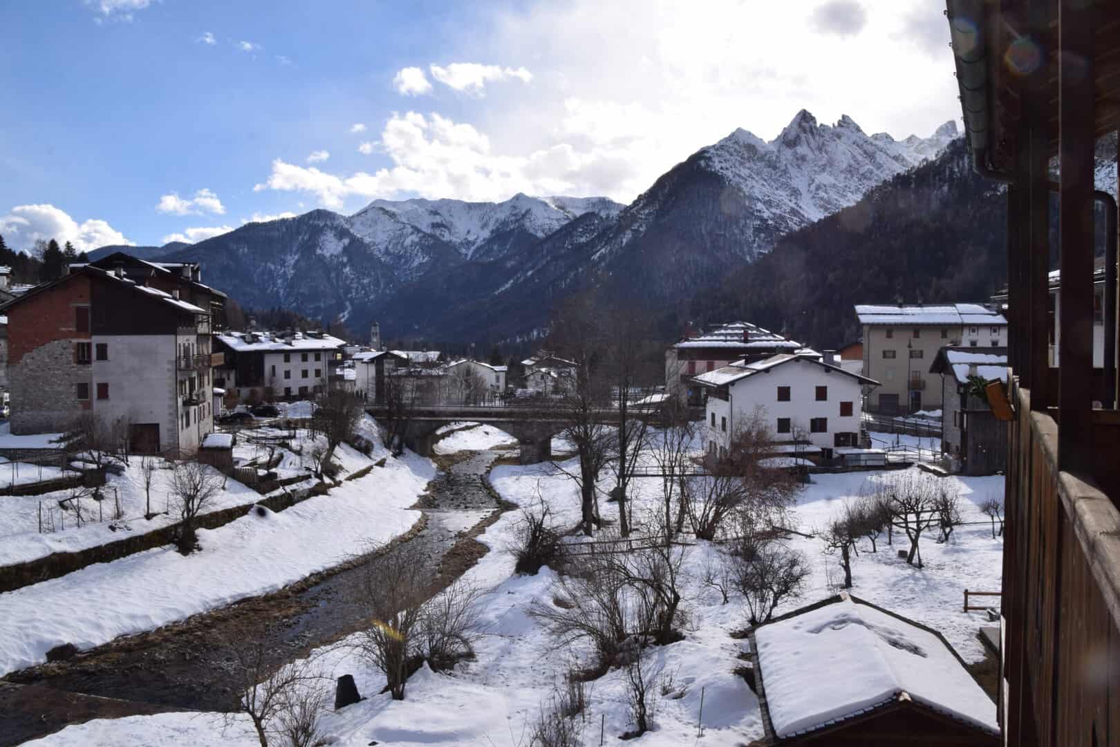 Turismo a Forni di Sopra: Sci, snowboard, ciaspolate e sci di fondo