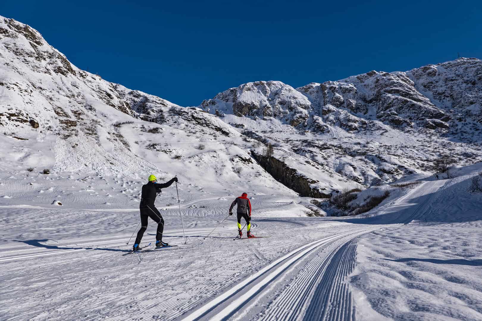 Turismo sulla neve: scopri la Val Formazza, un paradiso bianco per sciatori