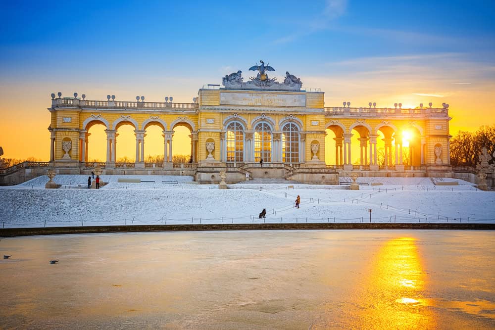 Meteo Vienna: raffiche di vento fino a 110 km/h e clima invernale in arrivo