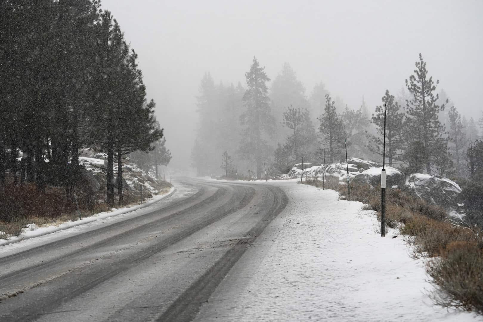 California covered in snow 20022025