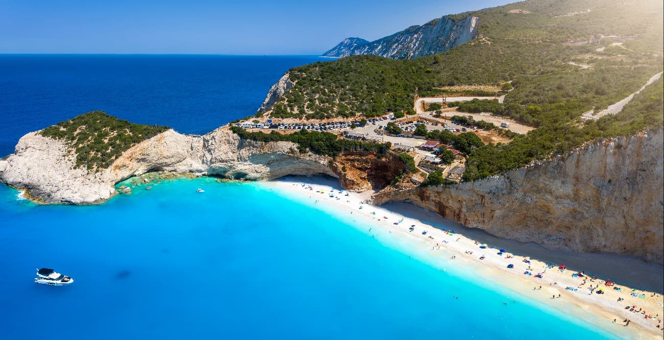 Viaggio low cost a Lefkada, Grecia. Esplora le spiagge di sabbia bianca