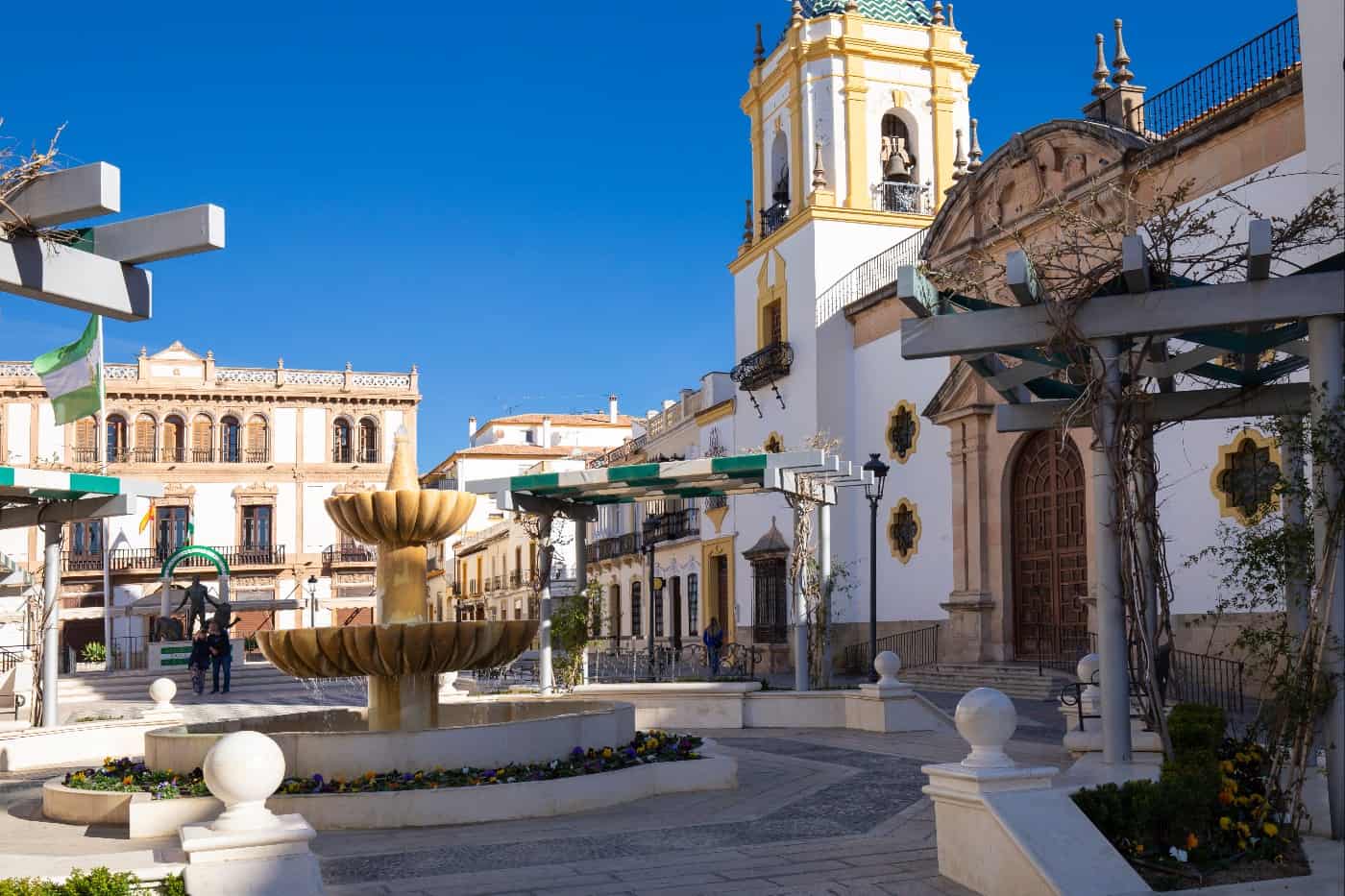 Viaggio in Spagna a Ronda. Scoperta delle tradizioni autentiche della città andalusa